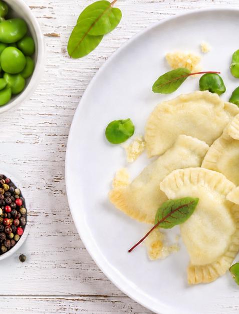 Pierogi z bobem i twarogiem