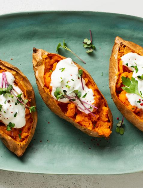 Zapiekane bataty z dipem ziołowym