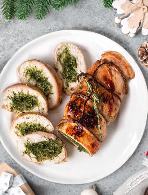 Świąteczna rolada z indyka ze szpinakiem